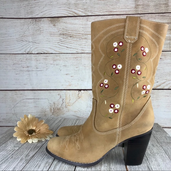 seychelles cowboy boots